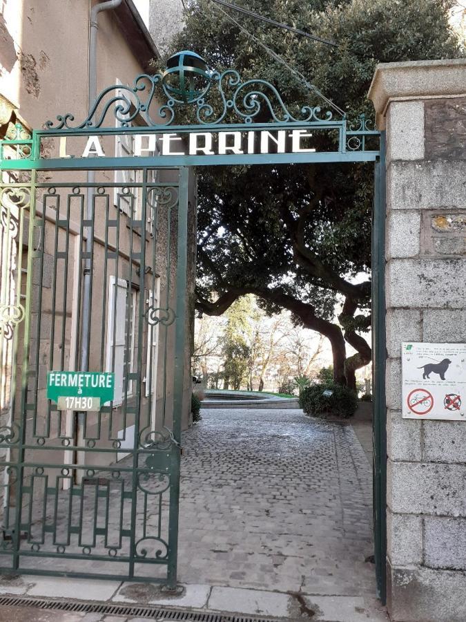לאבאל Appartement Rien Que Pour Vous Proche Centre Ville מראה חיצוני תמונה